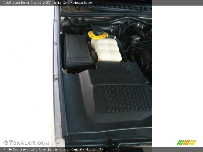 White Gold / Alpaca Beige 2003 Land Rover Discovery SE7