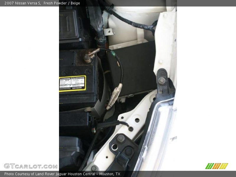 Fresh Powder / Beige 2007 Nissan Versa S