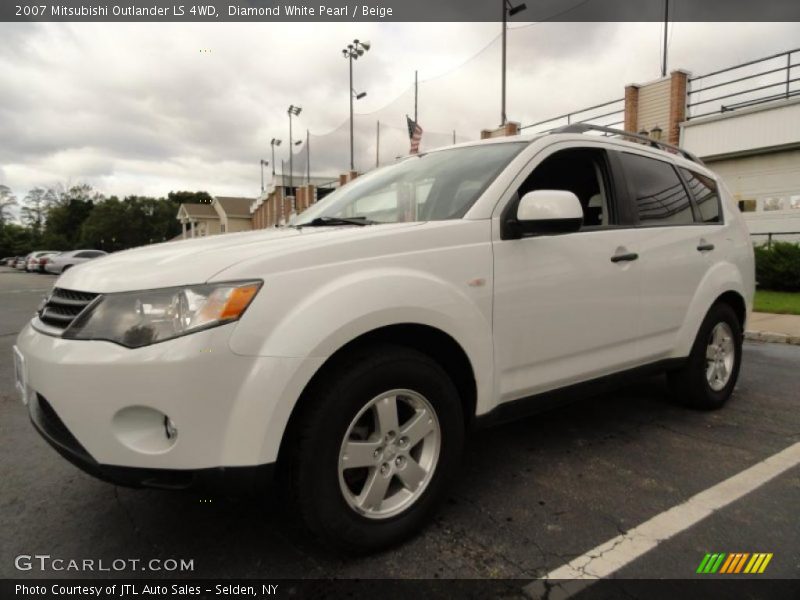 Diamond White Pearl / Beige 2007 Mitsubishi Outlander LS 4WD