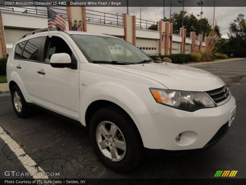 Diamond White Pearl / Beige 2007 Mitsubishi Outlander LS 4WD