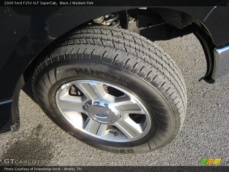 Black / Medium Flint 2006 Ford F150 XLT SuperCab