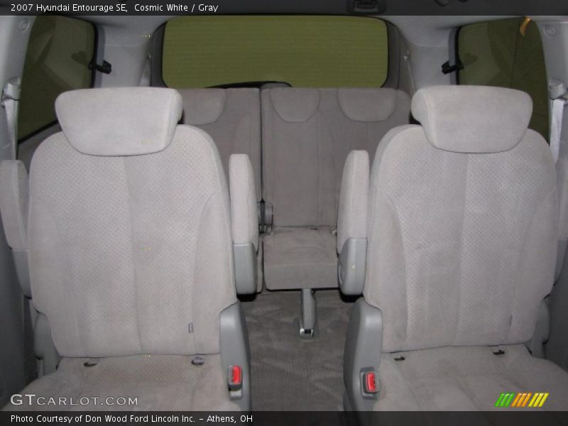 Cosmic White / Gray 2007 Hyundai Entourage SE