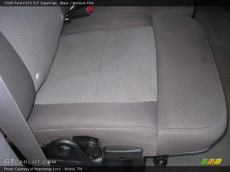 Black / Medium Flint 2006 Ford F150 XLT SuperCab