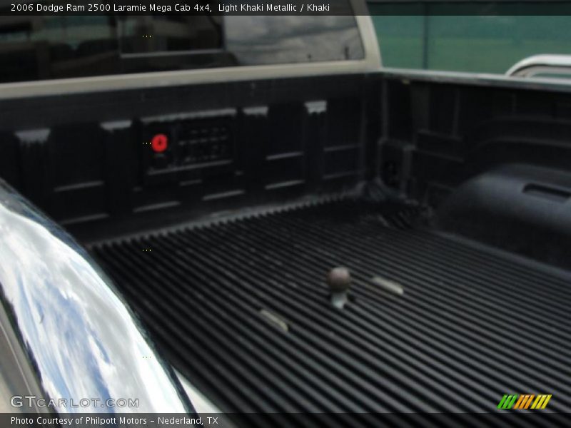 Light Khaki Metallic / Khaki 2006 Dodge Ram 2500 Laramie Mega Cab 4x4