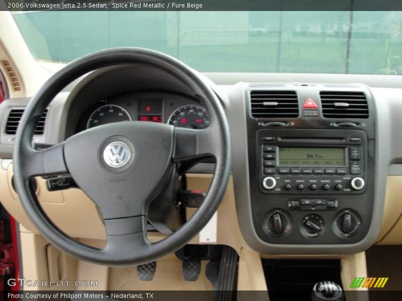 Dashboard of 2006 Jetta 2.5 Sedan