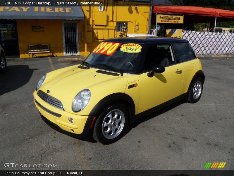 Liquid Yellow / Panther Black 2003 Mini Cooper Hardtop