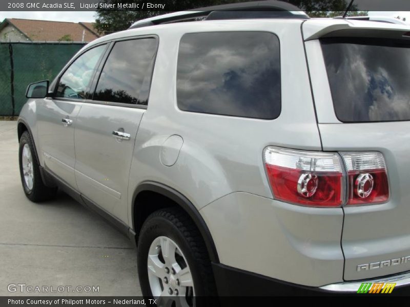 Liquid Silver Metallic / Ebony 2008 GMC Acadia SLE