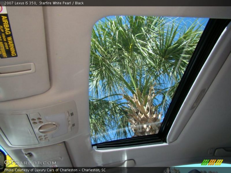 Sunroof of 2007 IS 350