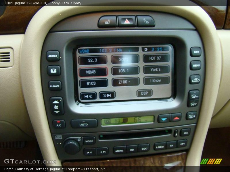 Ebony Black / Ivory 2005 Jaguar X-Type 3.0
