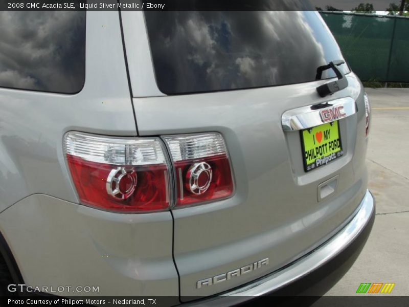 Liquid Silver Metallic / Ebony 2008 GMC Acadia SLE