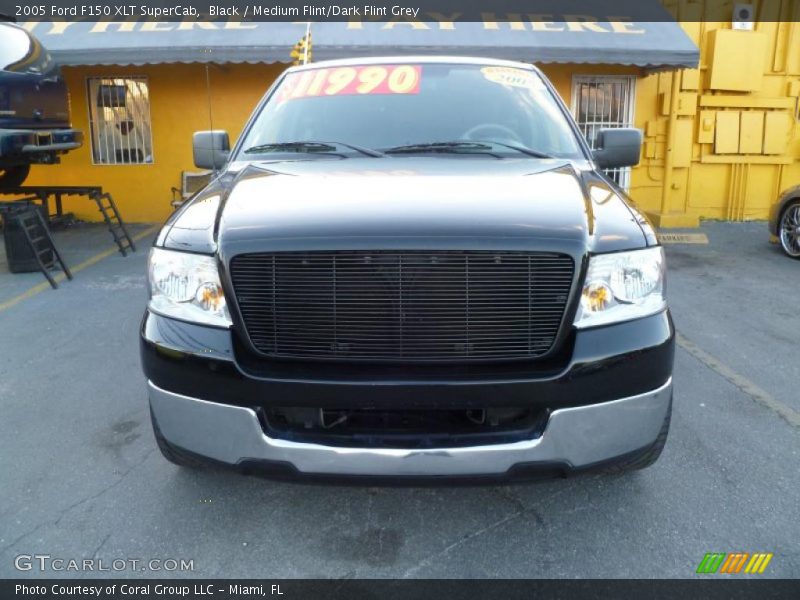 Black / Medium Flint/Dark Flint Grey 2005 Ford F150 XLT SuperCab