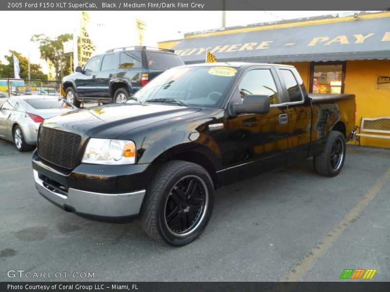 Black / Medium Flint/Dark Flint Grey 2005 Ford F150 XLT SuperCab