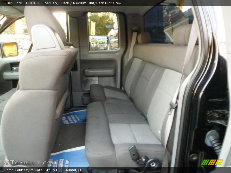Black / Medium Flint/Dark Flint Grey 2005 Ford F150 XLT SuperCab