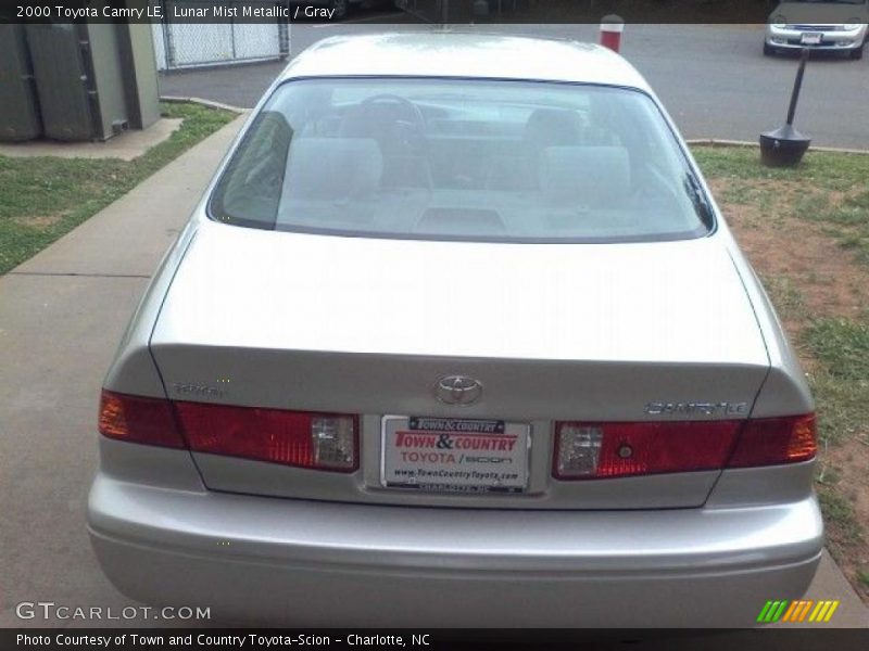 Lunar Mist Metallic / Gray 2000 Toyota Camry LE