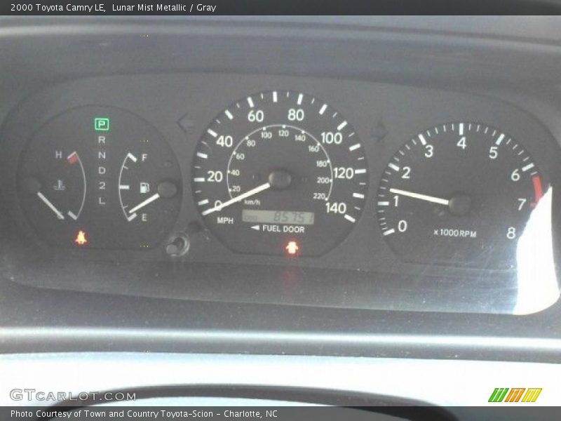 Lunar Mist Metallic / Gray 2000 Toyota Camry LE