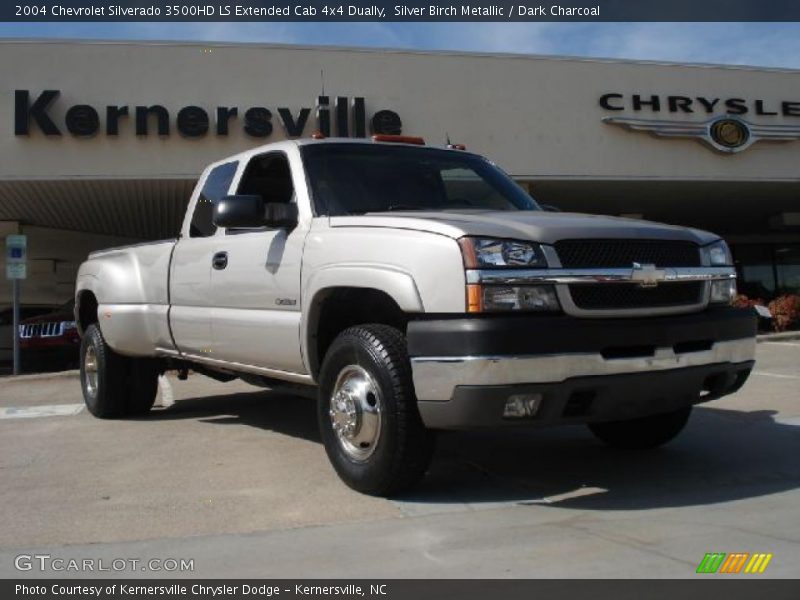 Silver Birch Metallic / Dark Charcoal 2004 Chevrolet Silverado 3500HD LS Extended Cab 4x4 Dually