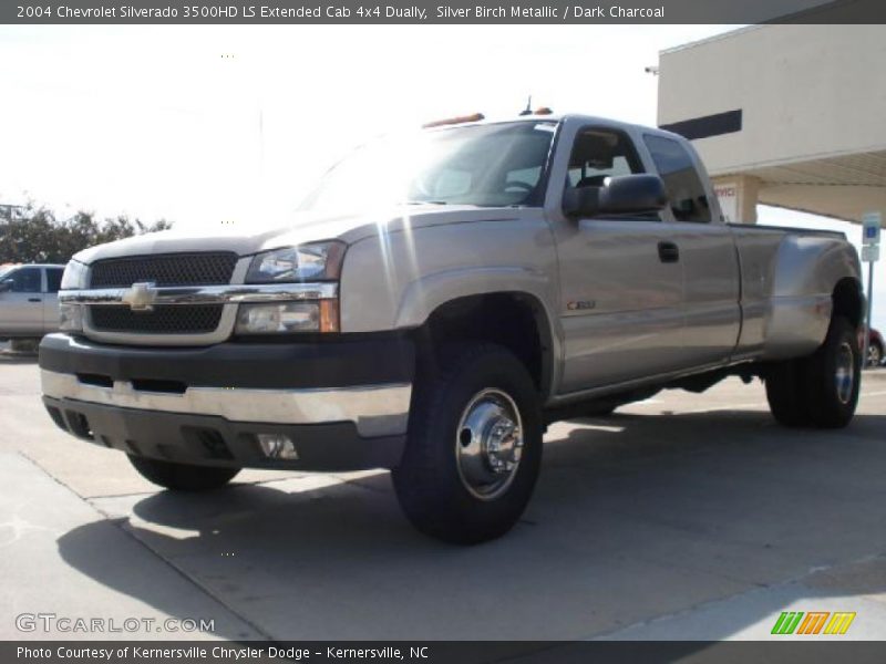 Silver Birch Metallic / Dark Charcoal 2004 Chevrolet Silverado 3500HD LS Extended Cab 4x4 Dually