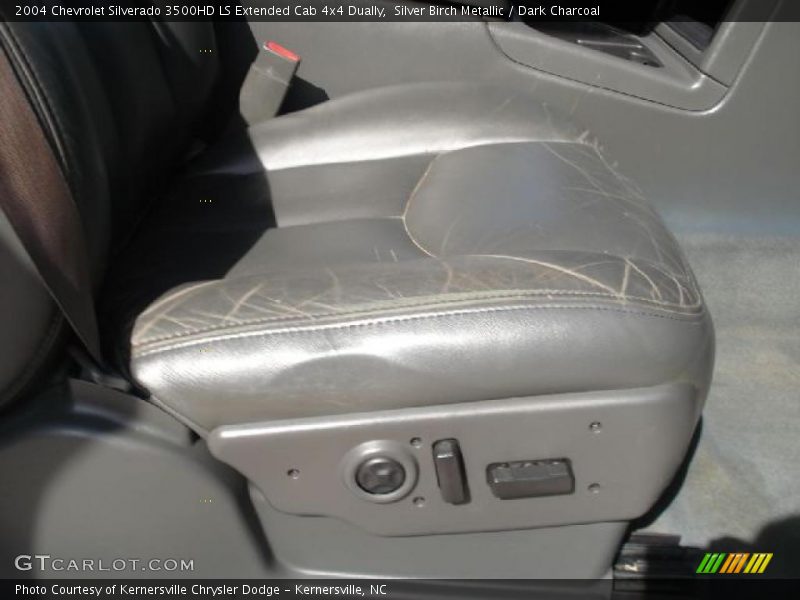 Silver Birch Metallic / Dark Charcoal 2004 Chevrolet Silverado 3500HD LS Extended Cab 4x4 Dually