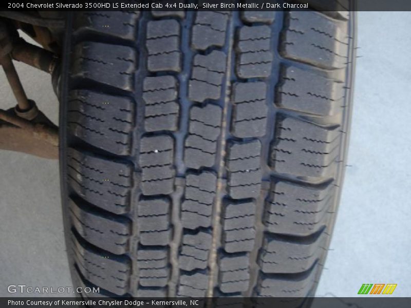 Silver Birch Metallic / Dark Charcoal 2004 Chevrolet Silverado 3500HD LS Extended Cab 4x4 Dually