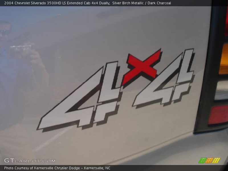 Silver Birch Metallic / Dark Charcoal 2004 Chevrolet Silverado 3500HD LS Extended Cab 4x4 Dually