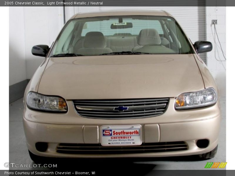 Light Driftwood Metallic / Neutral 2005 Chevrolet Classic
