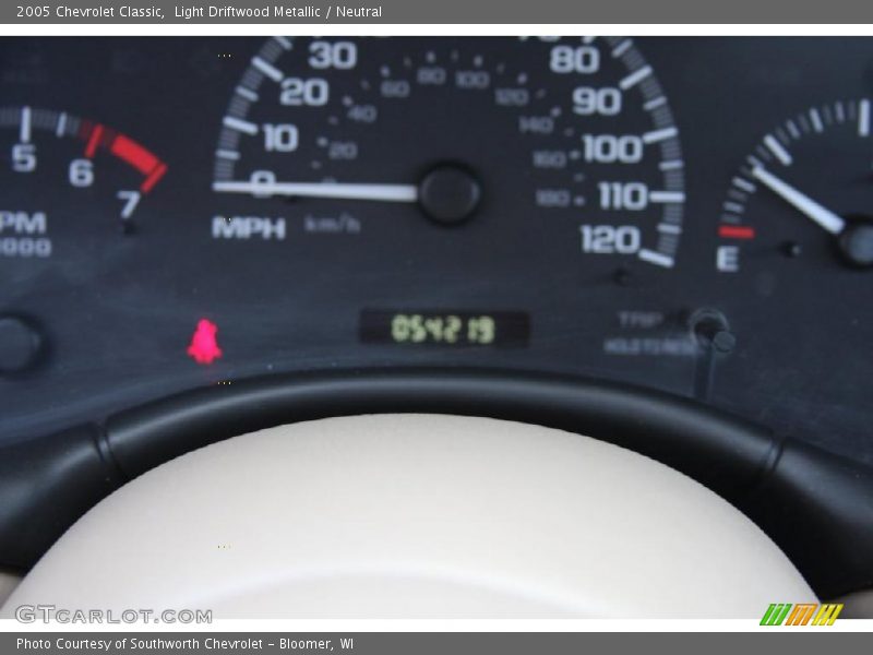 Light Driftwood Metallic / Neutral 2005 Chevrolet Classic
