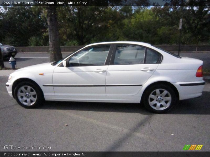 Alpine White / Grey 2004 BMW 3 Series 325xi Sedan