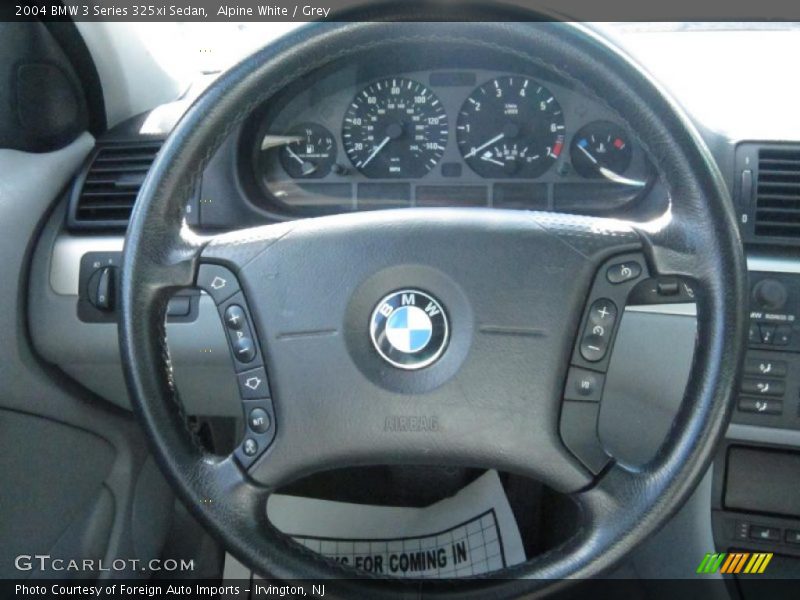 Alpine White / Grey 2004 BMW 3 Series 325xi Sedan