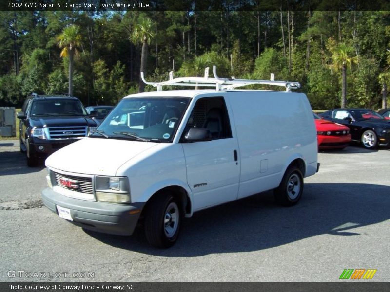 Ivory White / Blue 2002 GMC Safari SL Cargo Van