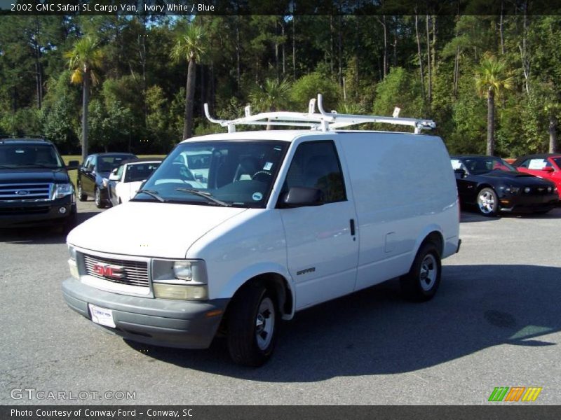 Ivory White / Blue 2002 GMC Safari SL Cargo Van