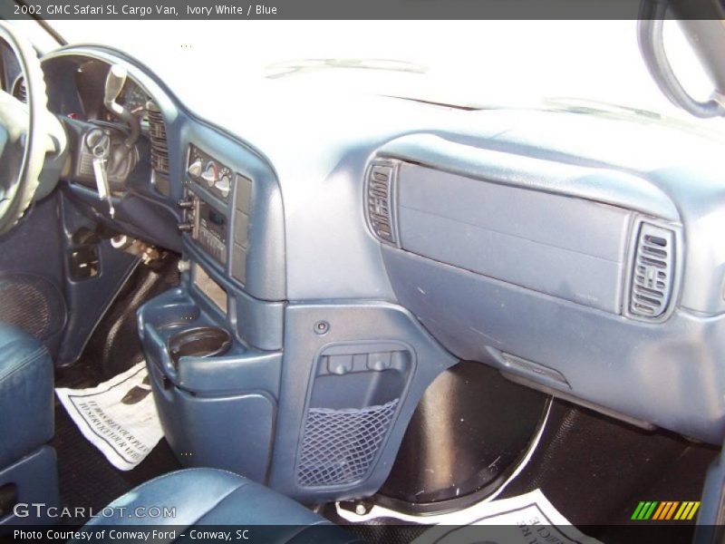 Ivory White / Blue 2002 GMC Safari SL Cargo Van