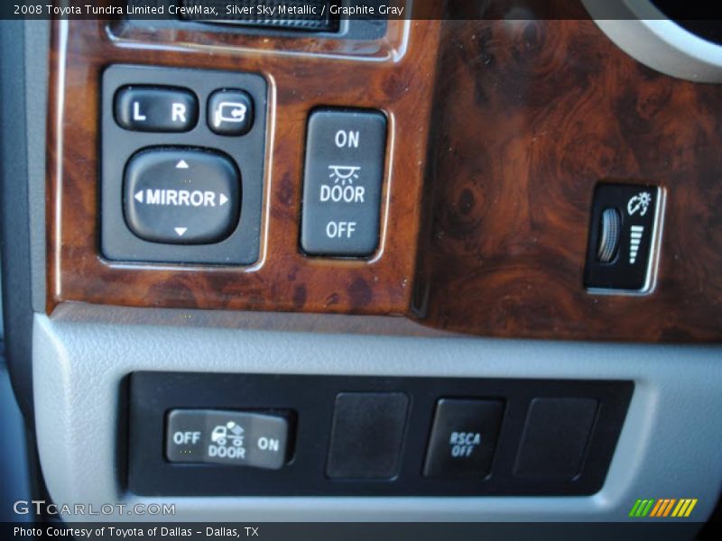 Controls of 2008 Tundra Limited CrewMax