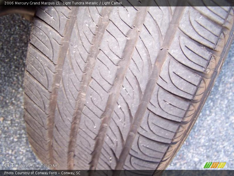 Light Tundra Metallic / Light Camel 2006 Mercury Grand Marquis LS