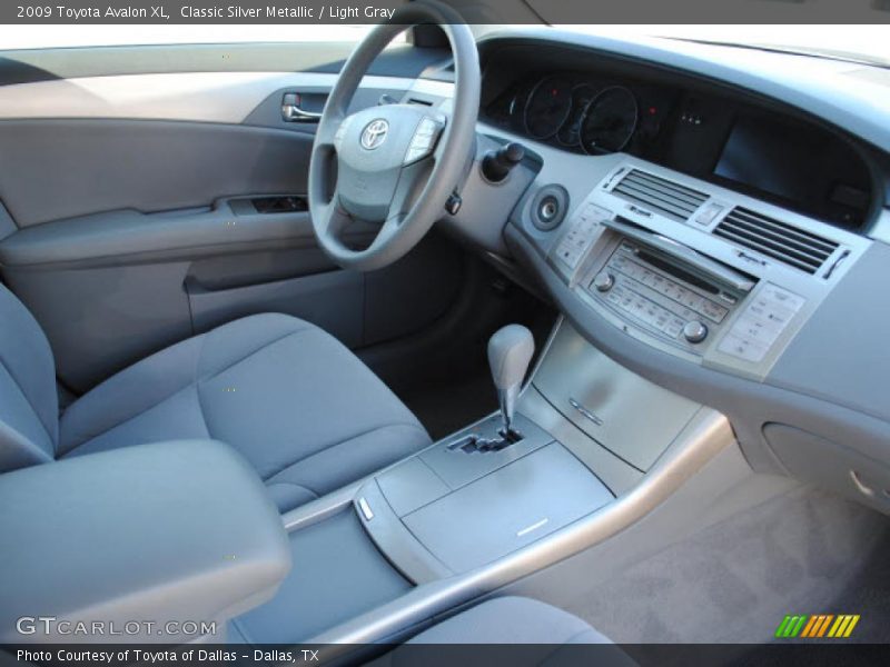Classic Silver Metallic / Light Gray 2009 Toyota Avalon XL