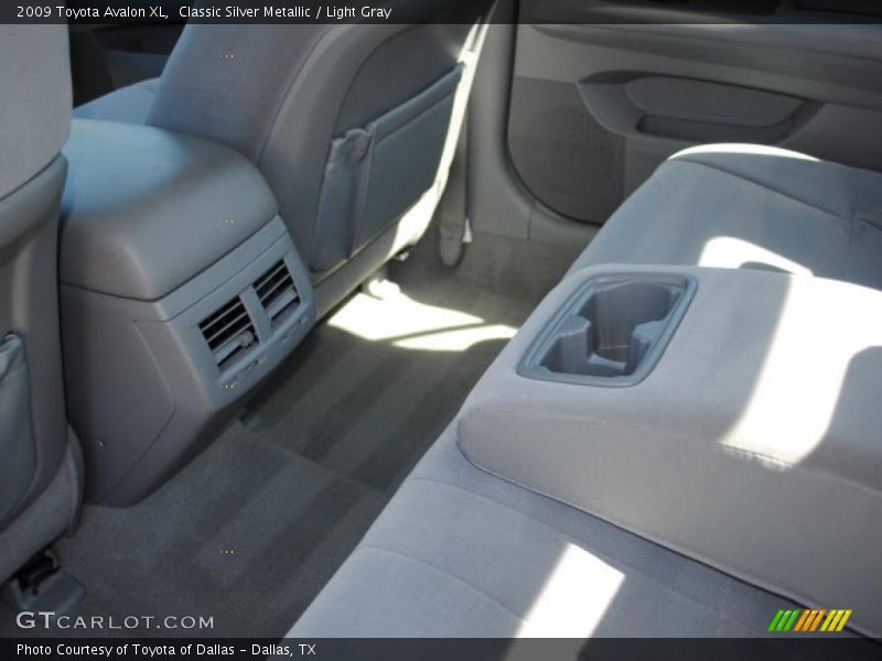 Classic Silver Metallic / Light Gray 2009 Toyota Avalon XL