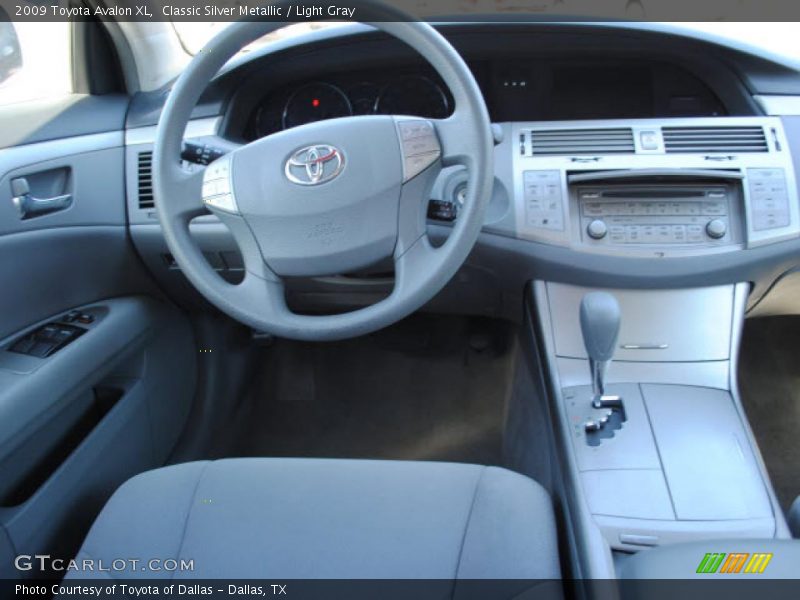 Classic Silver Metallic / Light Gray 2009 Toyota Avalon XL