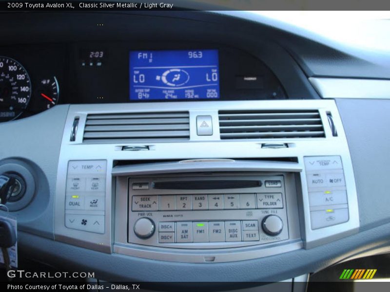 Classic Silver Metallic / Light Gray 2009 Toyota Avalon XL