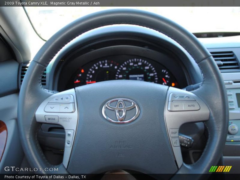 Magnetic Gray Metallic / Ash 2009 Toyota Camry XLE