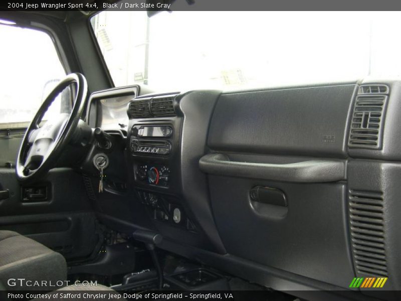 Black / Dark Slate Gray 2004 Jeep Wrangler Sport 4x4