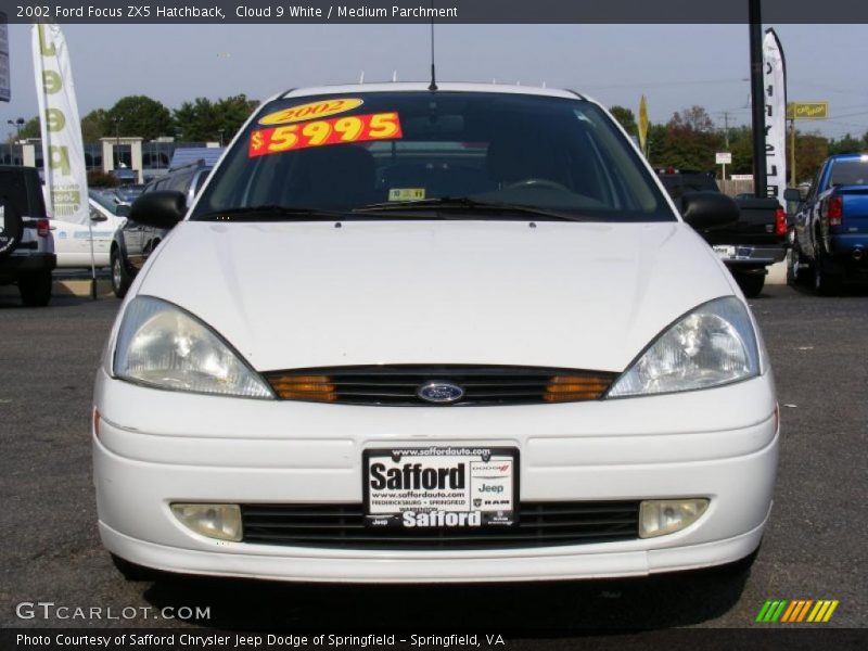 Cloud 9 White / Medium Parchment 2002 Ford Focus ZX5 Hatchback