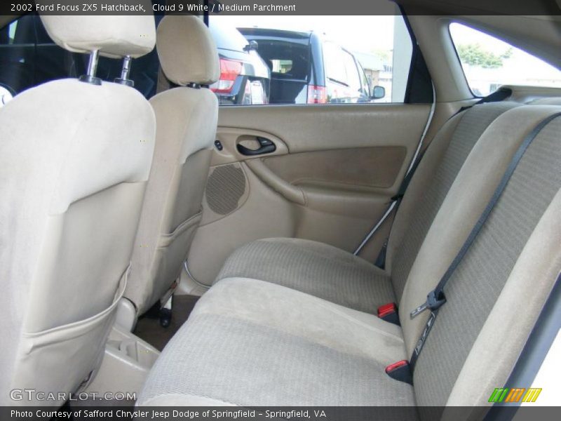  2002 Focus ZX5 Hatchback Medium Parchment Interior
