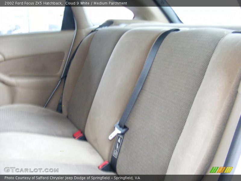  2002 Focus ZX5 Hatchback Medium Parchment Interior