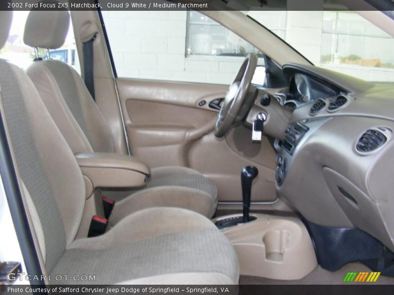  2002 Focus ZX5 Hatchback Medium Parchment Interior