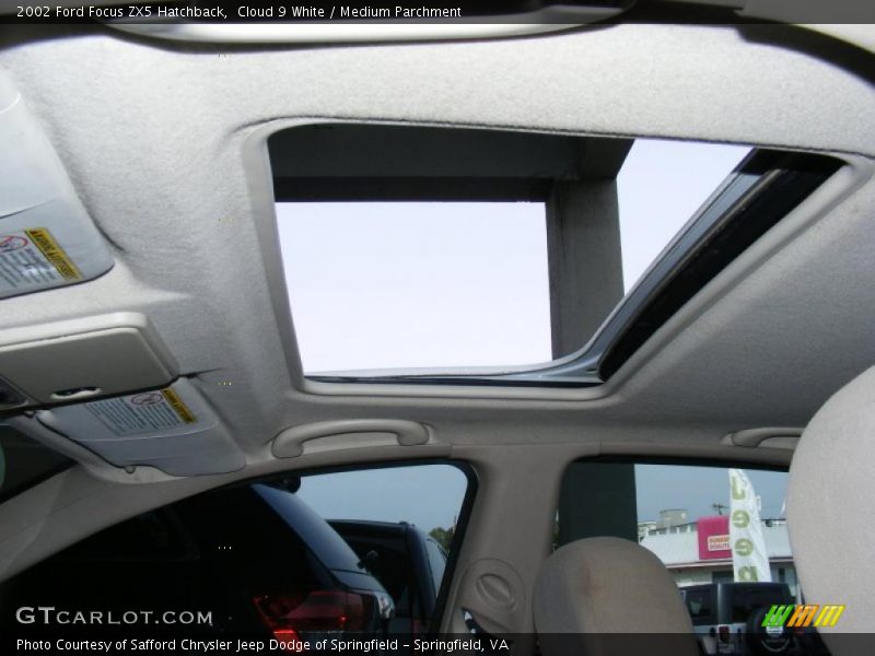  2002 Focus ZX5 Hatchback Medium Parchment Interior