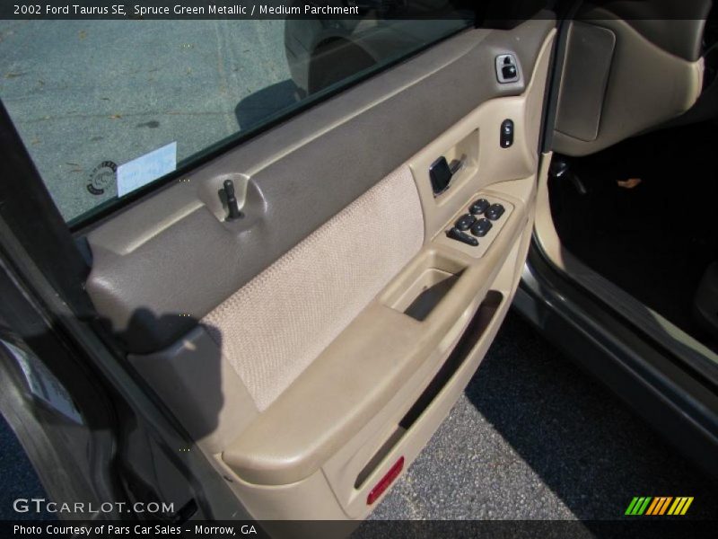 Spruce Green Metallic / Medium Parchment 2002 Ford Taurus SE