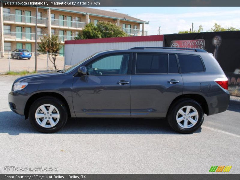 Magnetic Gray Metallic / Ash 2010 Toyota Highlander