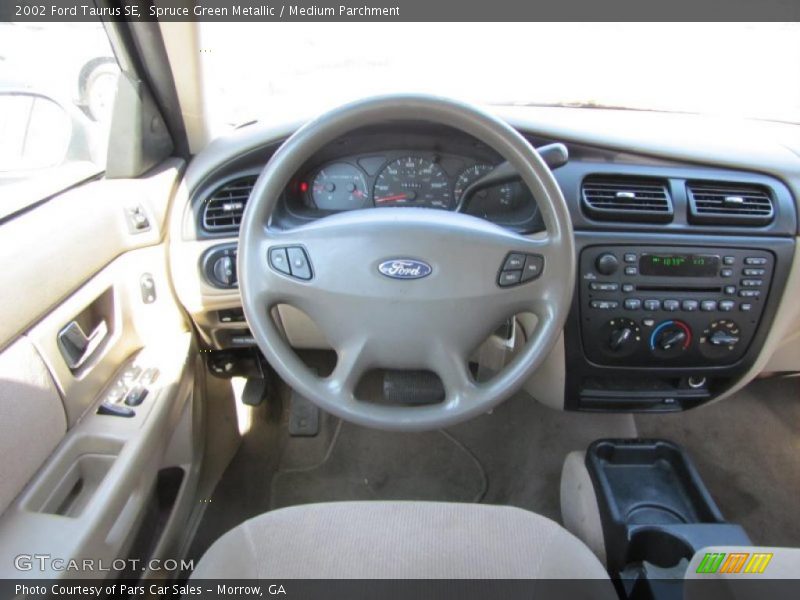 Spruce Green Metallic / Medium Parchment 2002 Ford Taurus SE