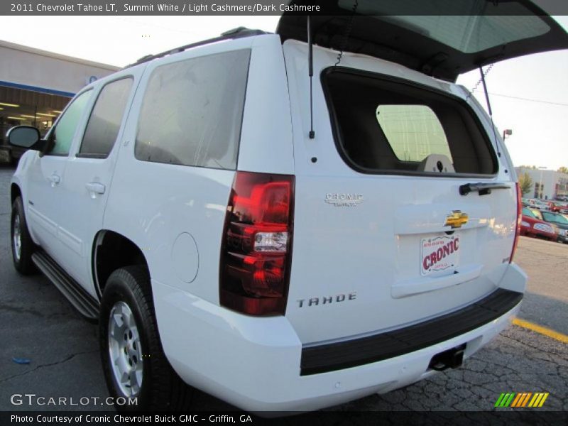 Summit White / Light Cashmere/Dark Cashmere 2011 Chevrolet Tahoe LT