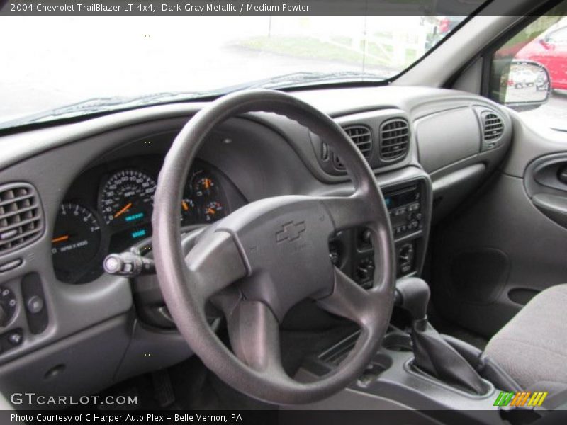 Dark Gray Metallic / Medium Pewter 2004 Chevrolet TrailBlazer LT 4x4
