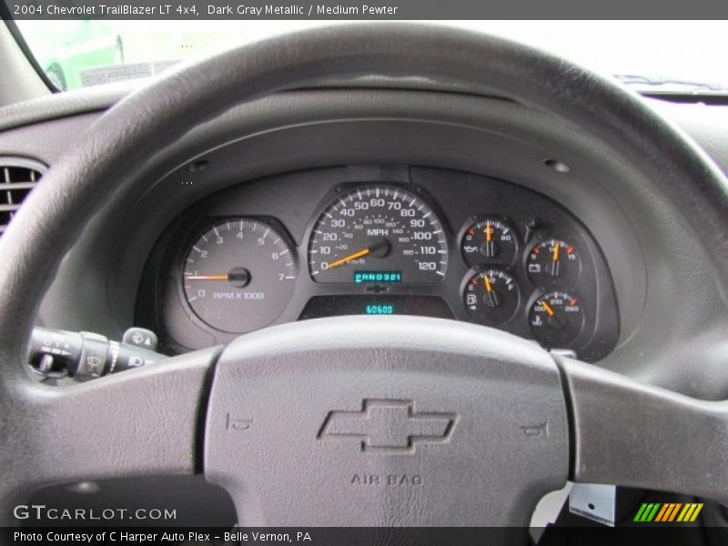 Dark Gray Metallic / Medium Pewter 2004 Chevrolet TrailBlazer LT 4x4